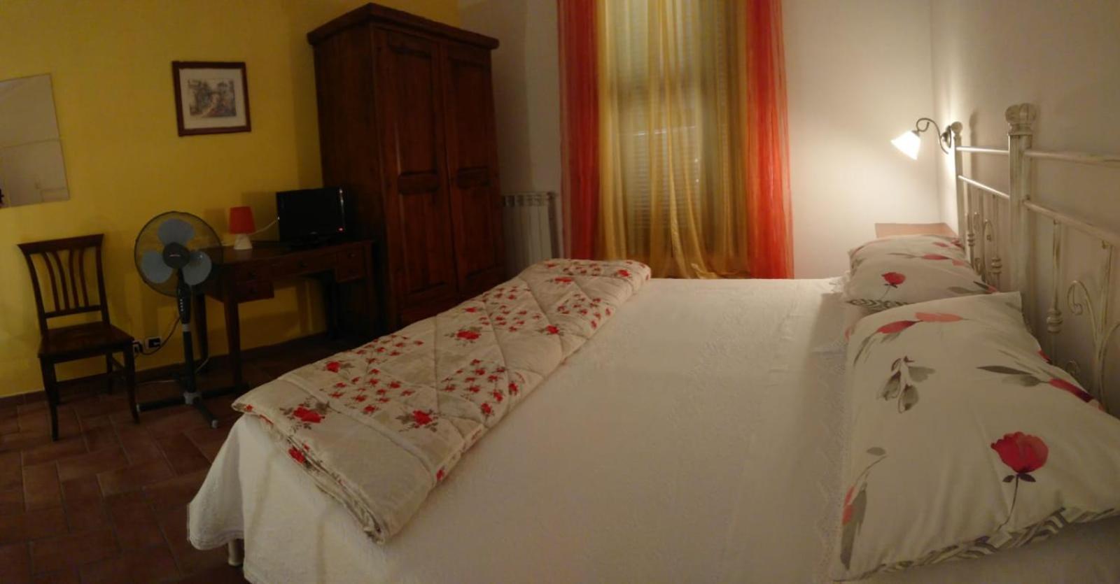 Affittacamere Alba Fiorita Castiglione dʼOrcia Exterior foto